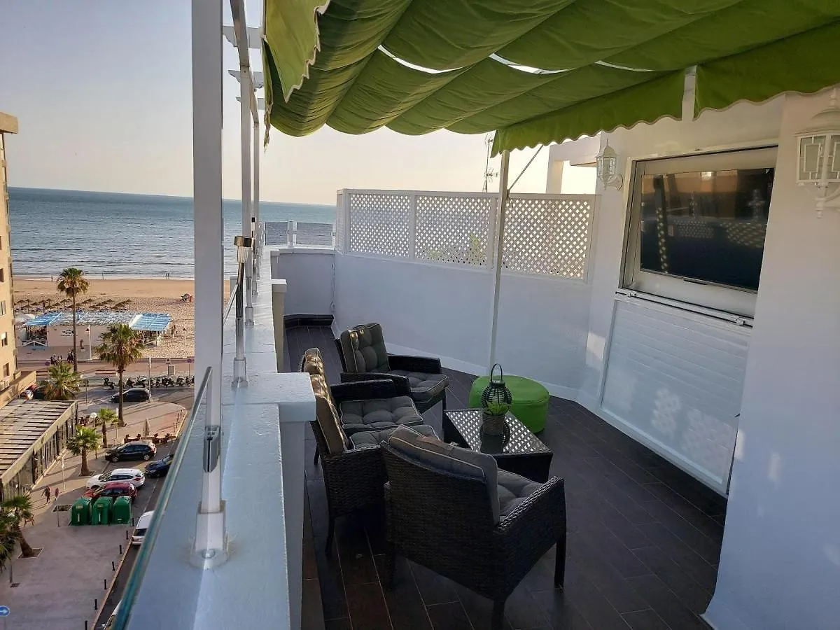 Atico Victoria Beach Apartment Cadiz